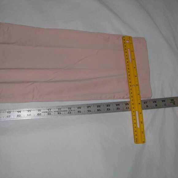 Nike Pink Chinos for Men - Picture 6 of 7